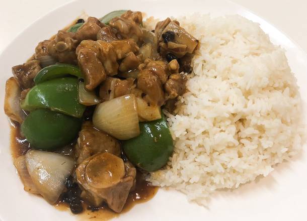 Spare Rib with Black Bean Sauce on Rice (豉椒排骨飯)
